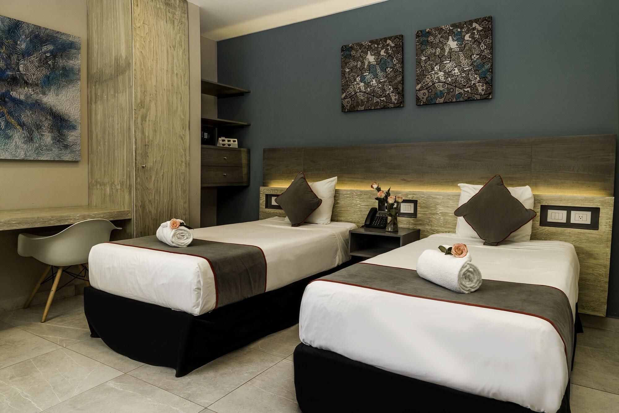 Bfh Attraction Deluxe Hotel 신데 델 카르멘 외부 사진