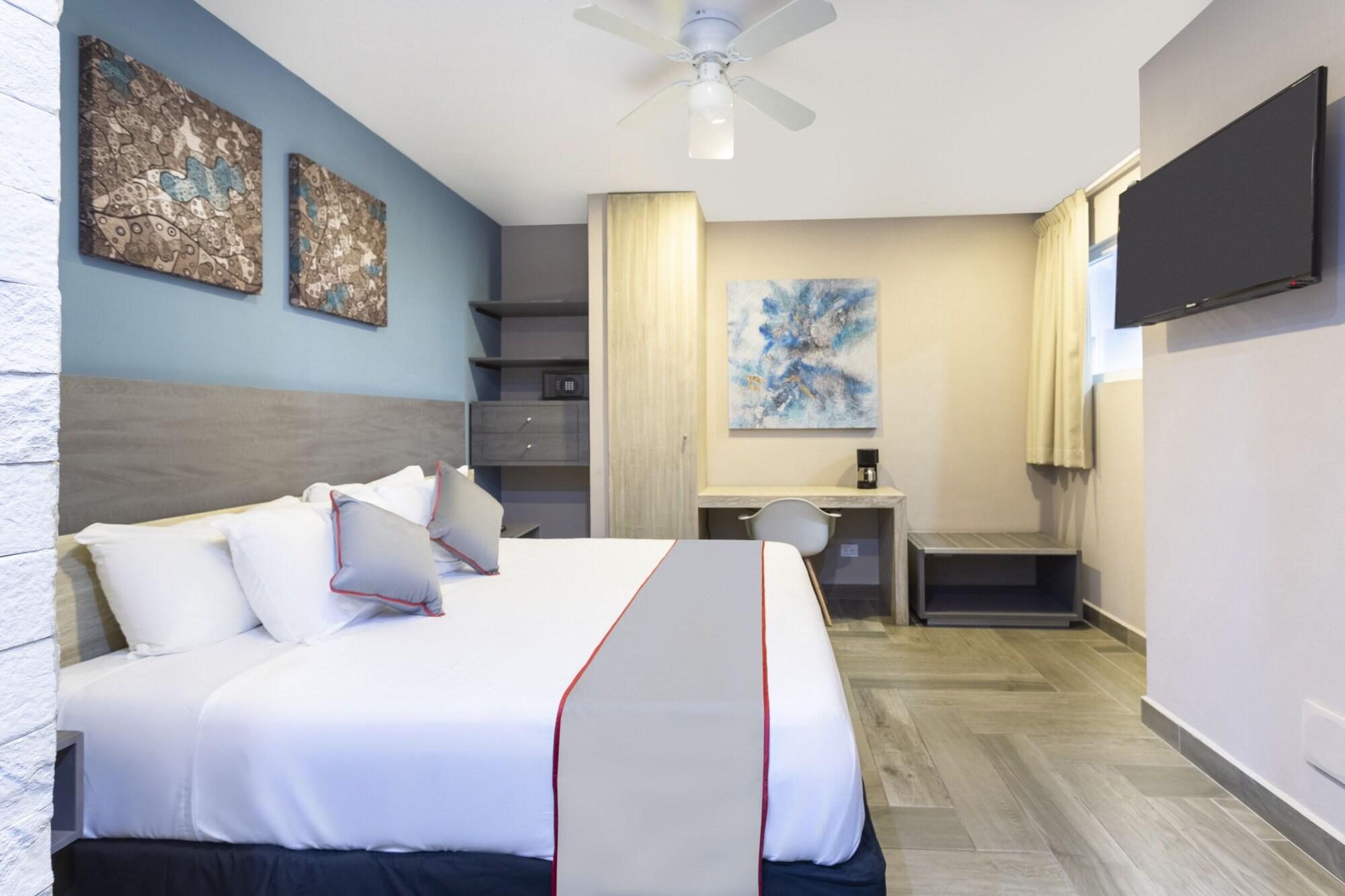 Bfh Attraction Deluxe Hotel 신데 델 카르멘 외부 사진